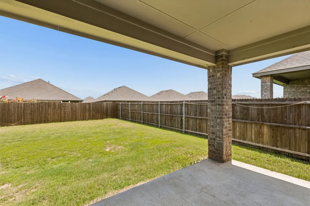 230 Mockingbird Way Caddo Mills TX 75135
