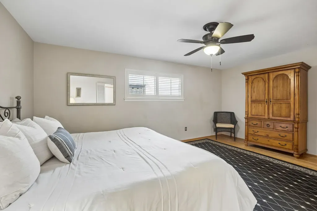 10832 Creekmere Drive Dallas TX 75218