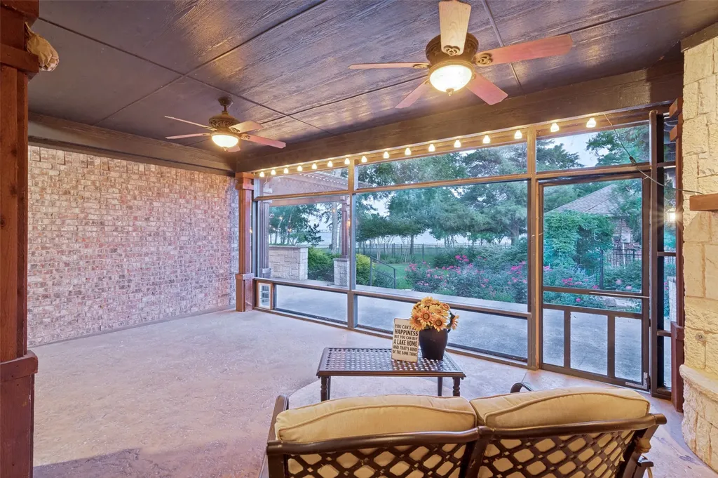 730 Peninsula Bend Shady Shores TX 76208