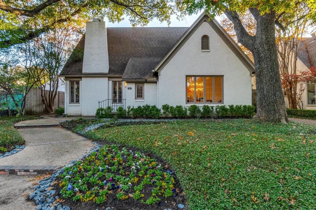 Highland Park TX, 4557 Lorraine Avenue