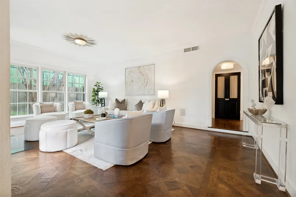 4557 Lorraine Avenue Highland Park TX 75205