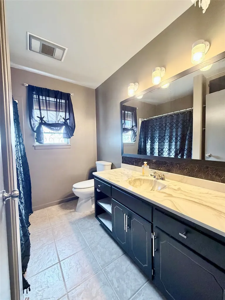 1400 Sunnyvale Street Sweetwater TX 79556