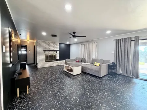 1400 Sunnyvale Street Sweetwater TX 79556