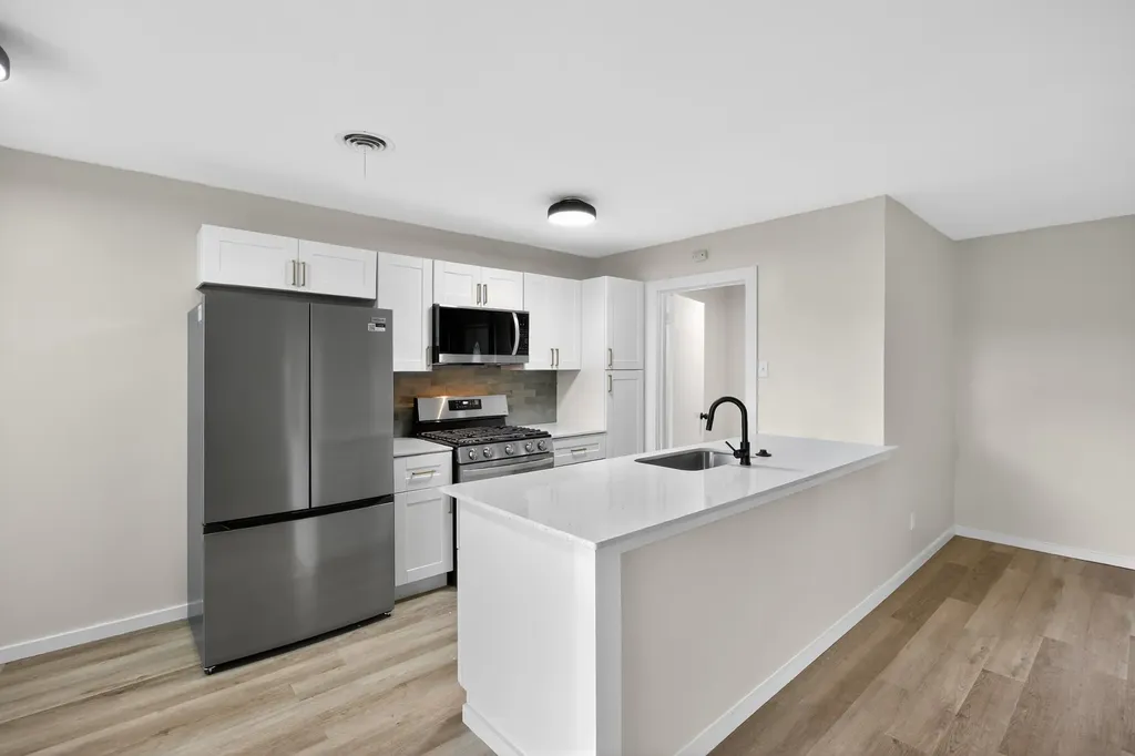 8617 Flicker Lane Dallas TX 75238