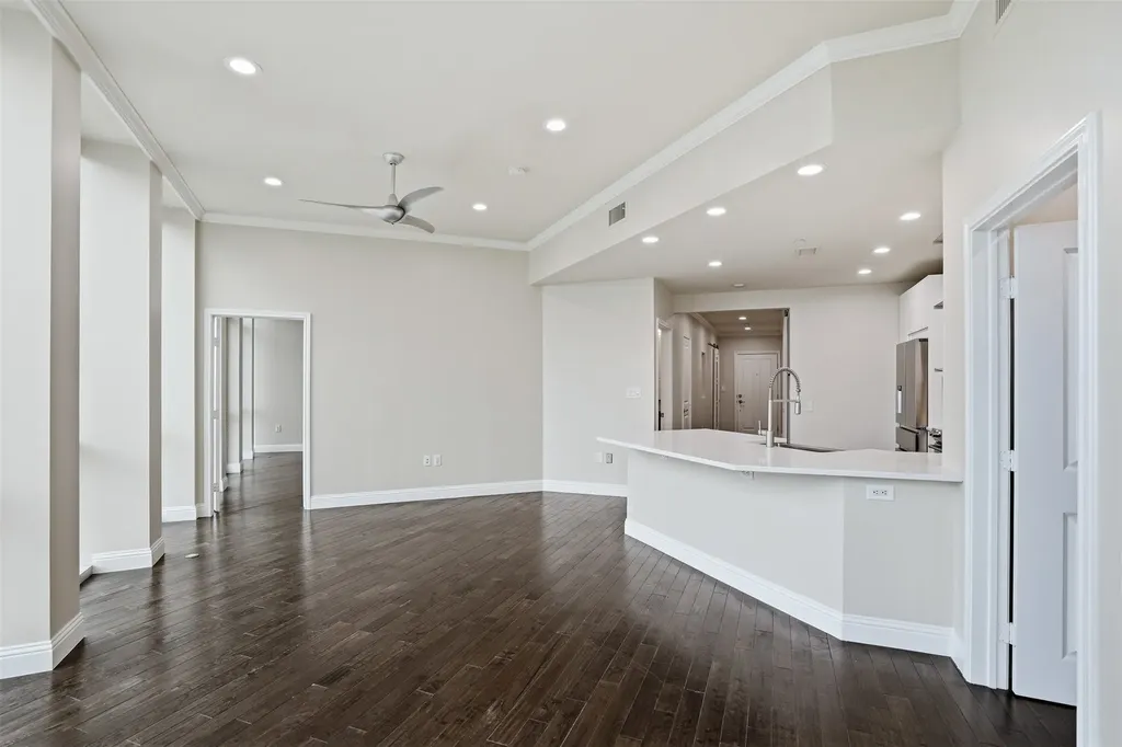 500 Throckmorton Street Fort Worth TX 76102