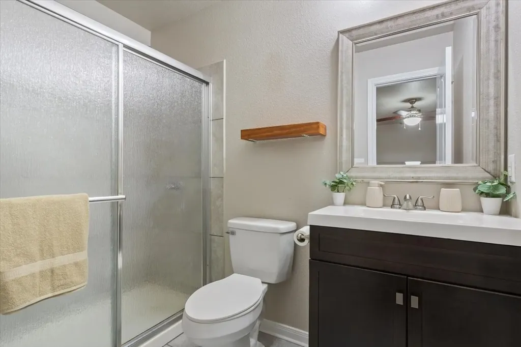 605 Powers Street Lacy Lakeview TX 76705