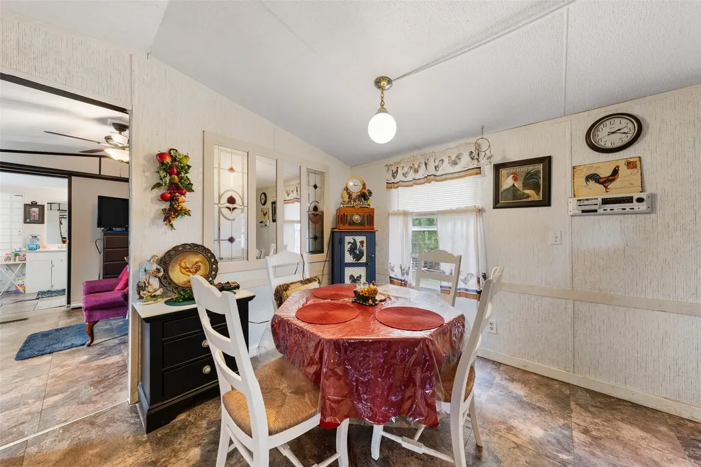 112 Woodlake Lane Axtell TX 76624