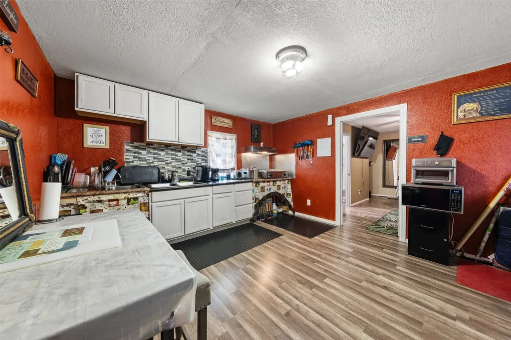 112 Woodlake Lane Axtell TX 76624