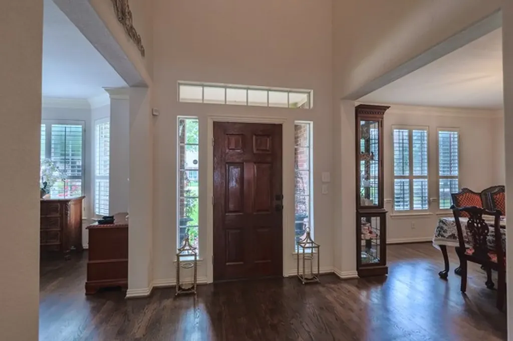 721 Paradise Cove Shady Shores TX 76208