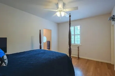721 Paradise Cove Shady Shores TX 76208