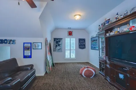 721 Paradise Cove Shady Shores TX 76208
