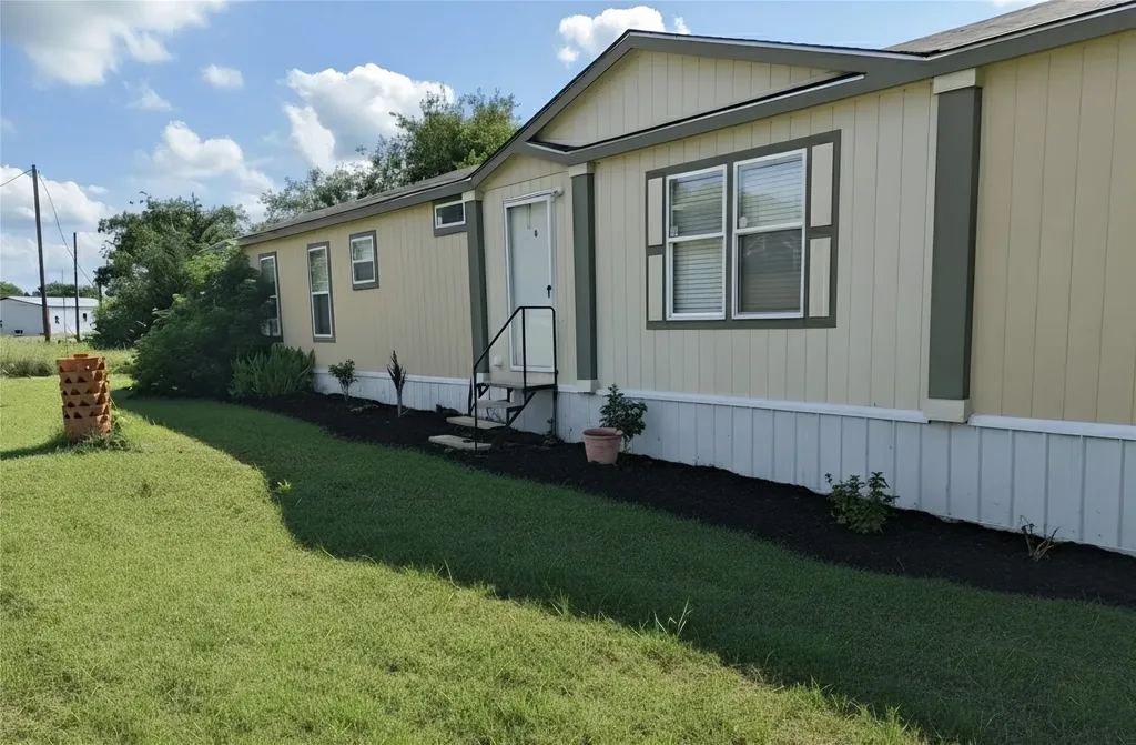 237 High Bluff Drive Bridgeport TX 76426