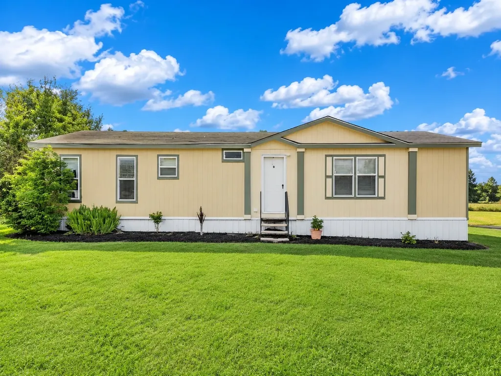 237 High Bluff Drive Bridgeport TX 76426