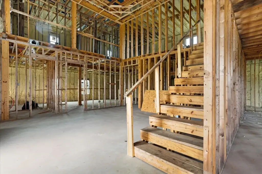 2463 County Road Savoy TX 75479