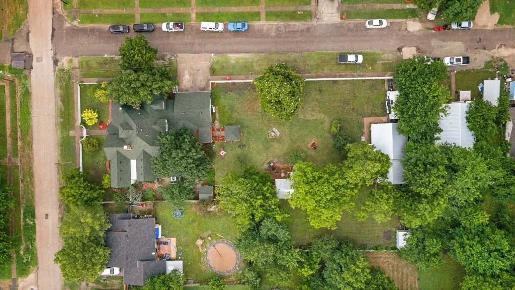303 W Market Street Honey Grove TX 75446