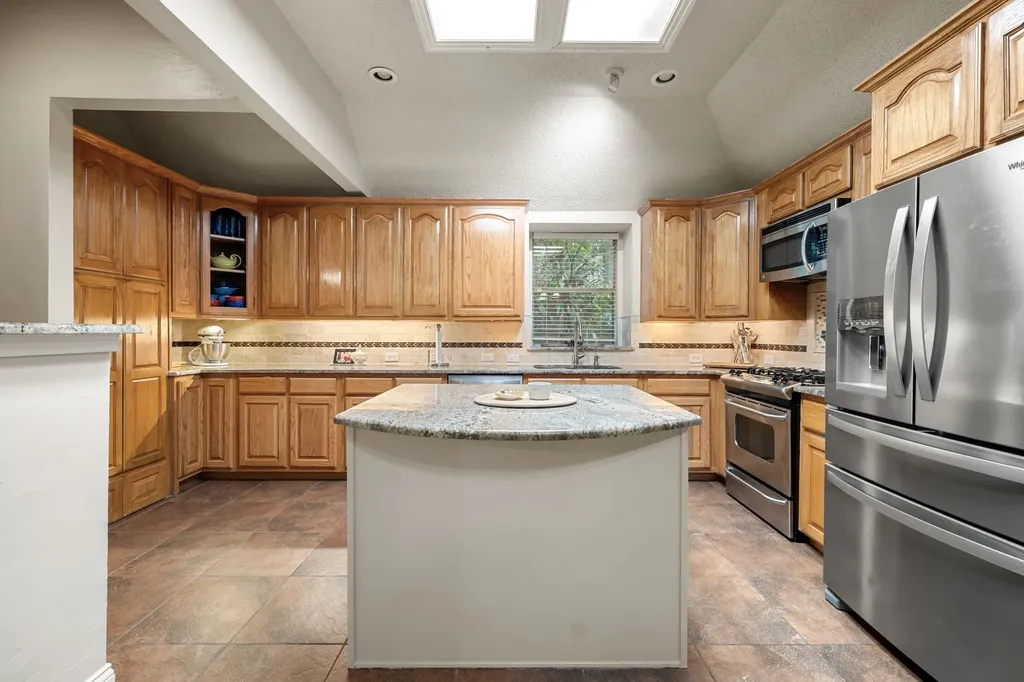 400 Watters Crossing Court Allen TX 75013