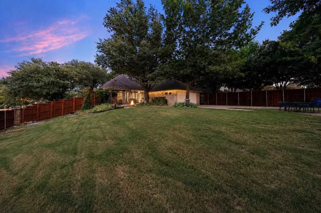 400 Watters Crossing Court Allen TX 75013
