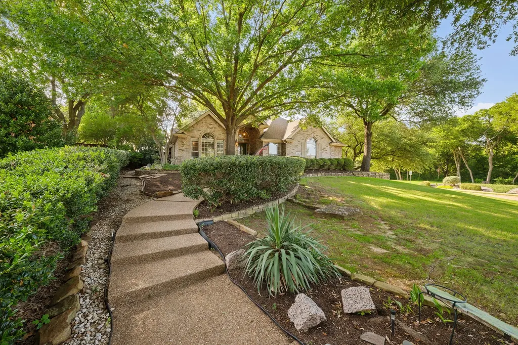 400 Watters Crossing Court Allen TX 75013