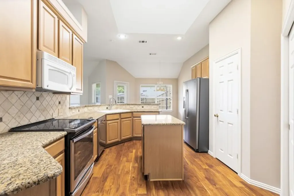 2540 Wagonwheel Drive Rockwall TX 75032