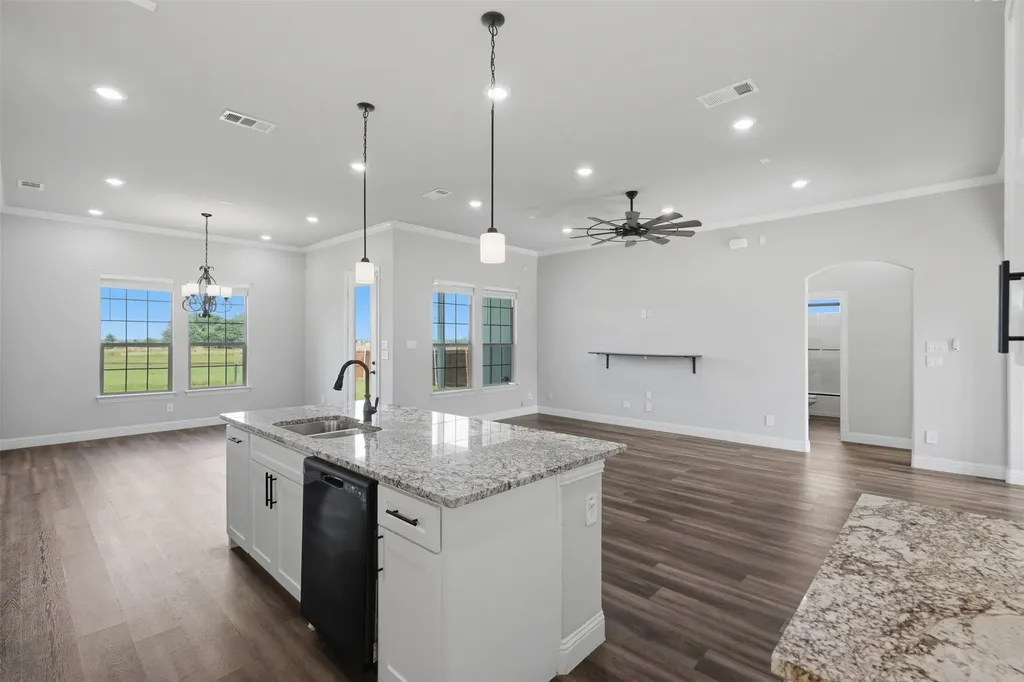 987 County Road 4125 Campbell TX 75422
