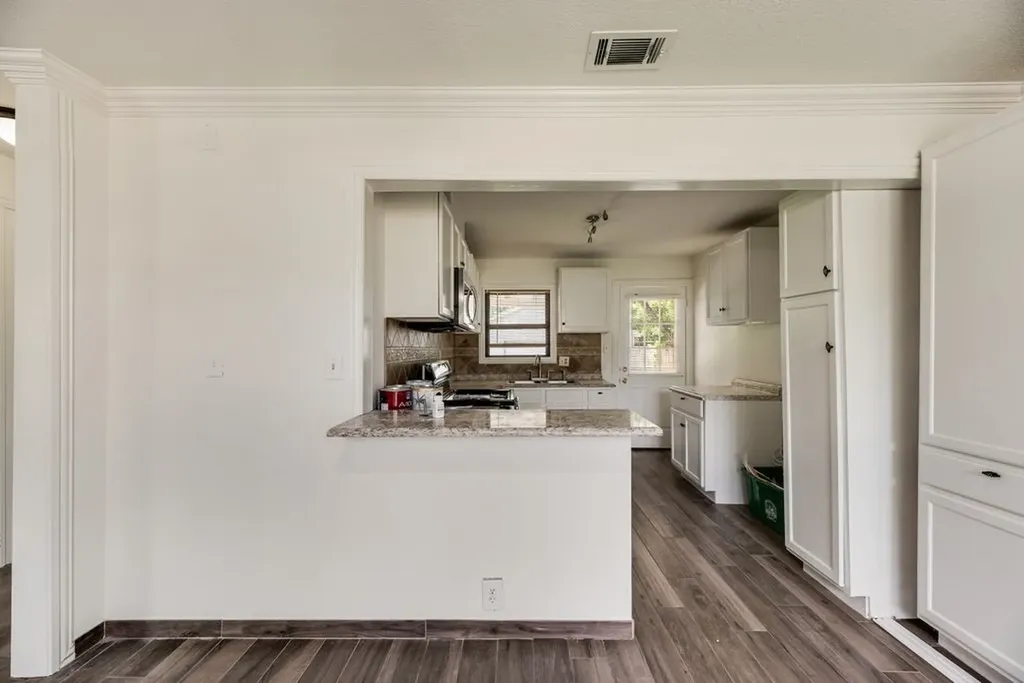 523 35th Street Grand Prairie TX 75050