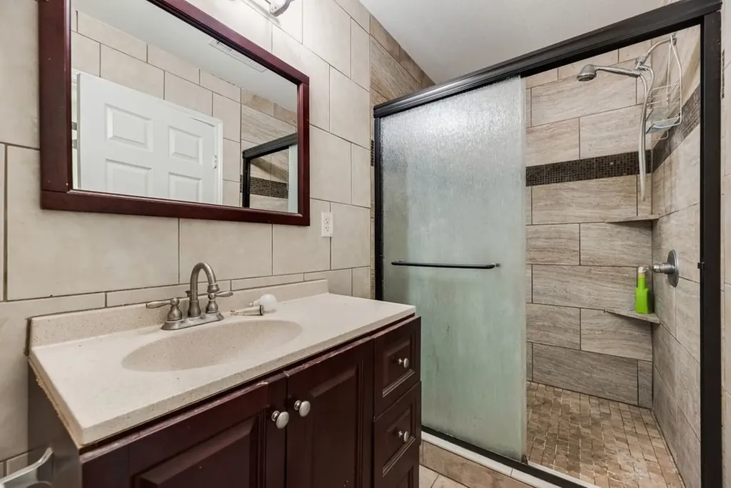 523 35th Street Grand Prairie TX 75050