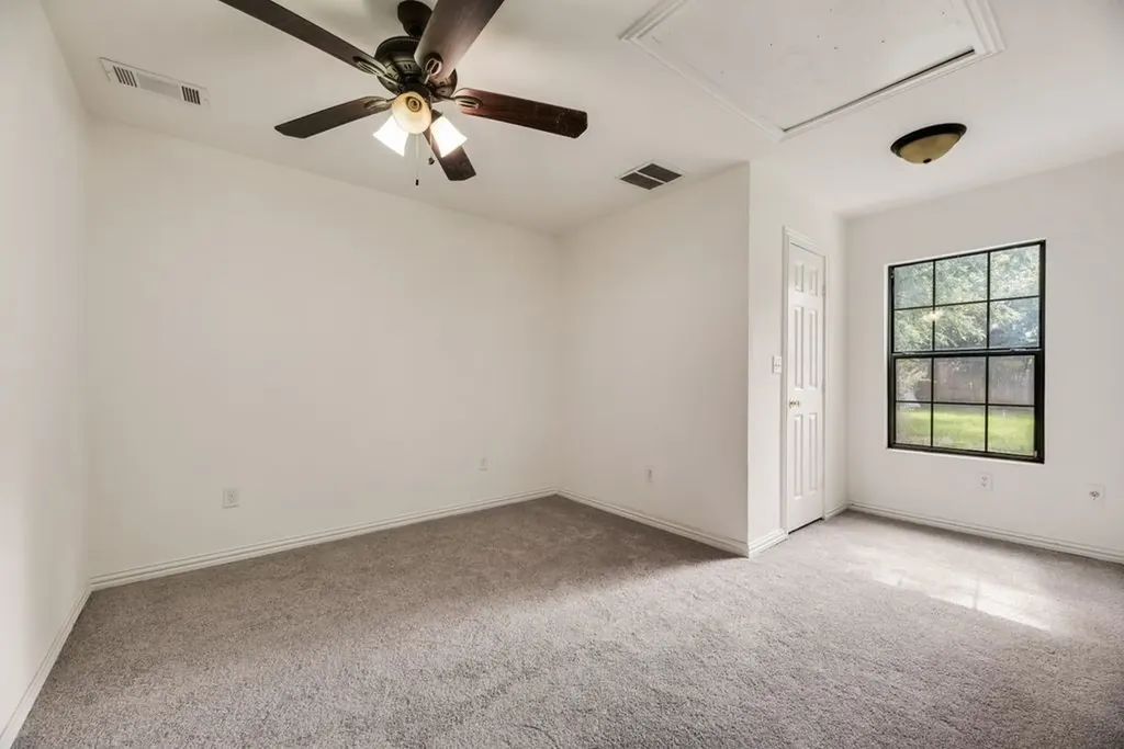 523 35th Street Grand Prairie TX 75050