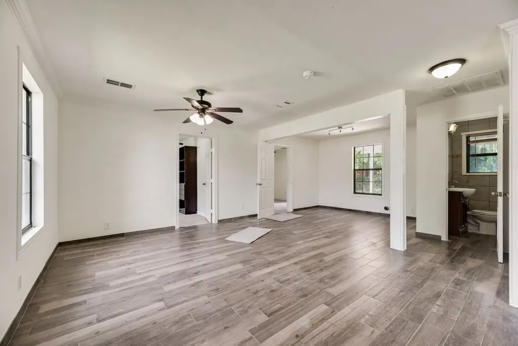 523 35th Street Grand Prairie TX 75050