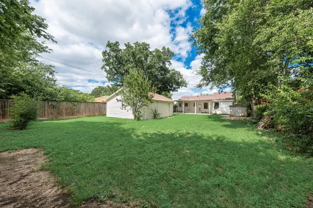 523 35th Street Grand Prairie TX 75050