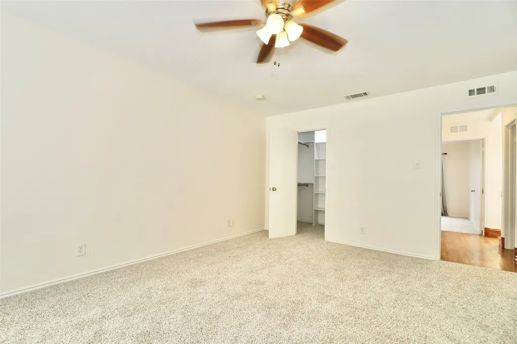 407 Josephine Street Dallas TX 75246