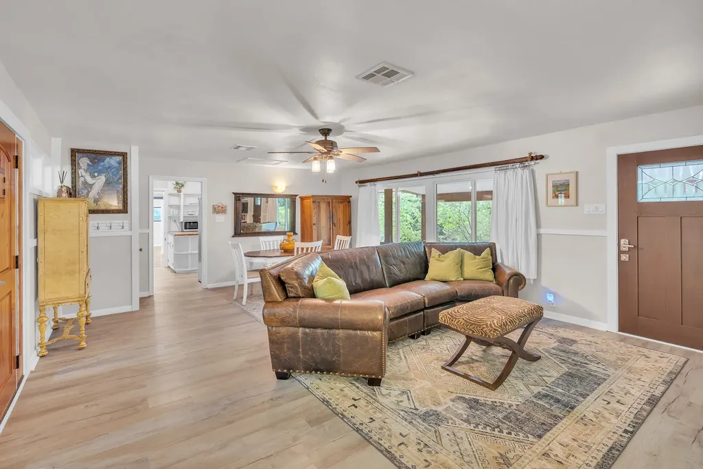 312 Mesquite Street Glen Rose TX 76043