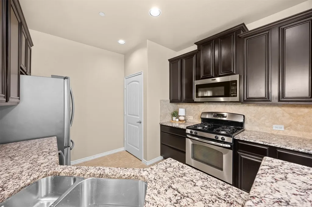5621 Cojimar Drive Mckinney TX 75070
