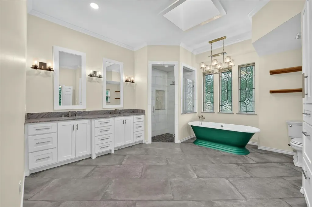 5811 Scenic Bay Court Arlington TX 76013