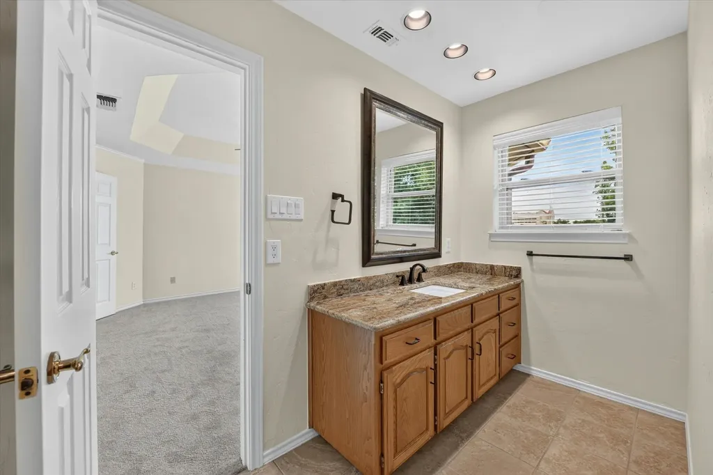 5811 Scenic Bay Court Arlington TX 76013