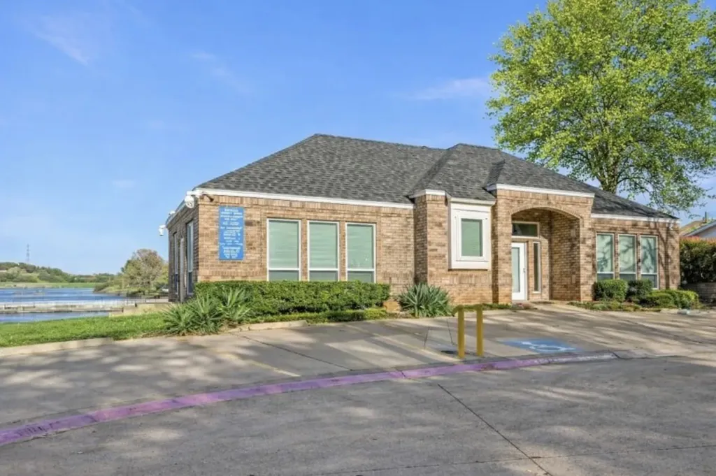 5811 Scenic Bay Court Arlington TX 76013