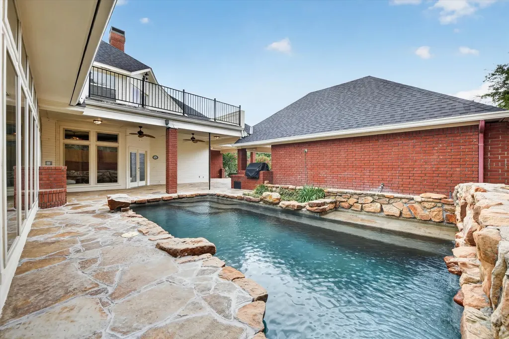 5811 Scenic Bay Court Arlington TX 76013
