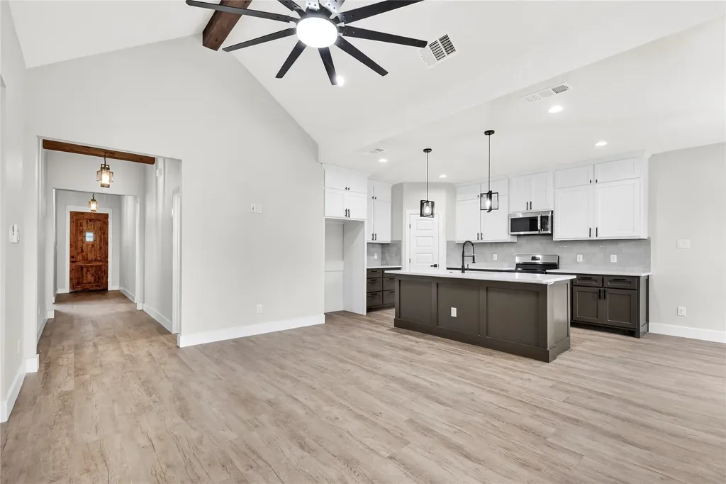 1613 Avenue D Fort Worth TX 76104