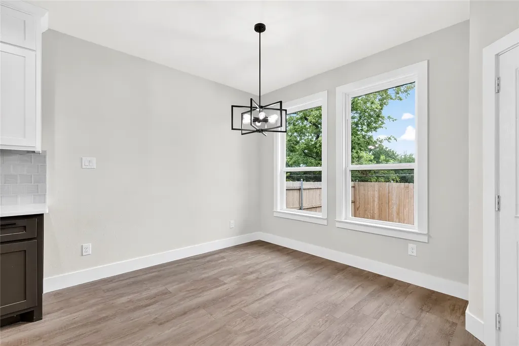 1613 Avenue D Fort Worth TX 76104