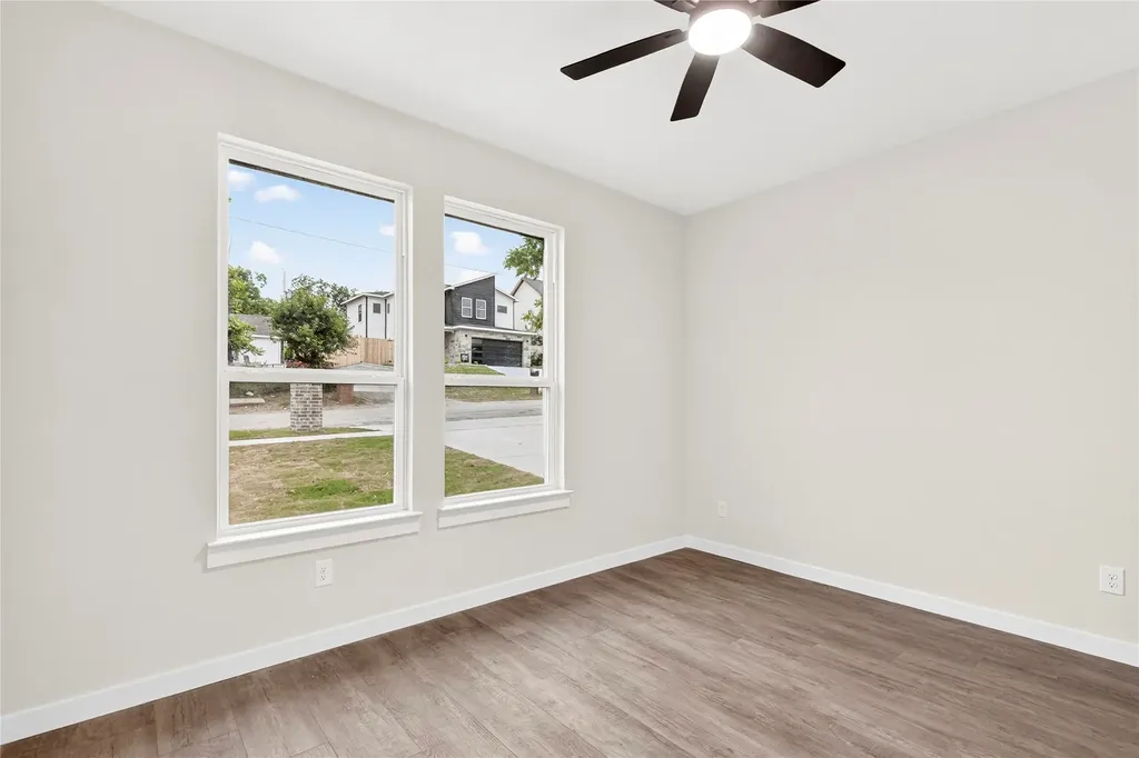 1613 Avenue D Fort Worth TX 76104