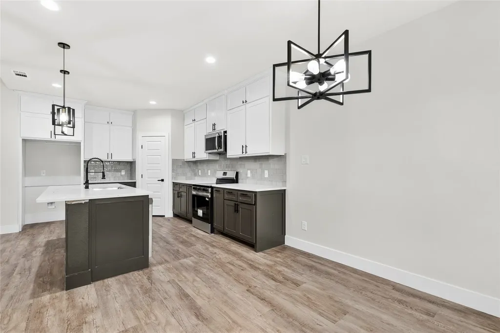 1613 Avenue D Fort Worth TX 76104