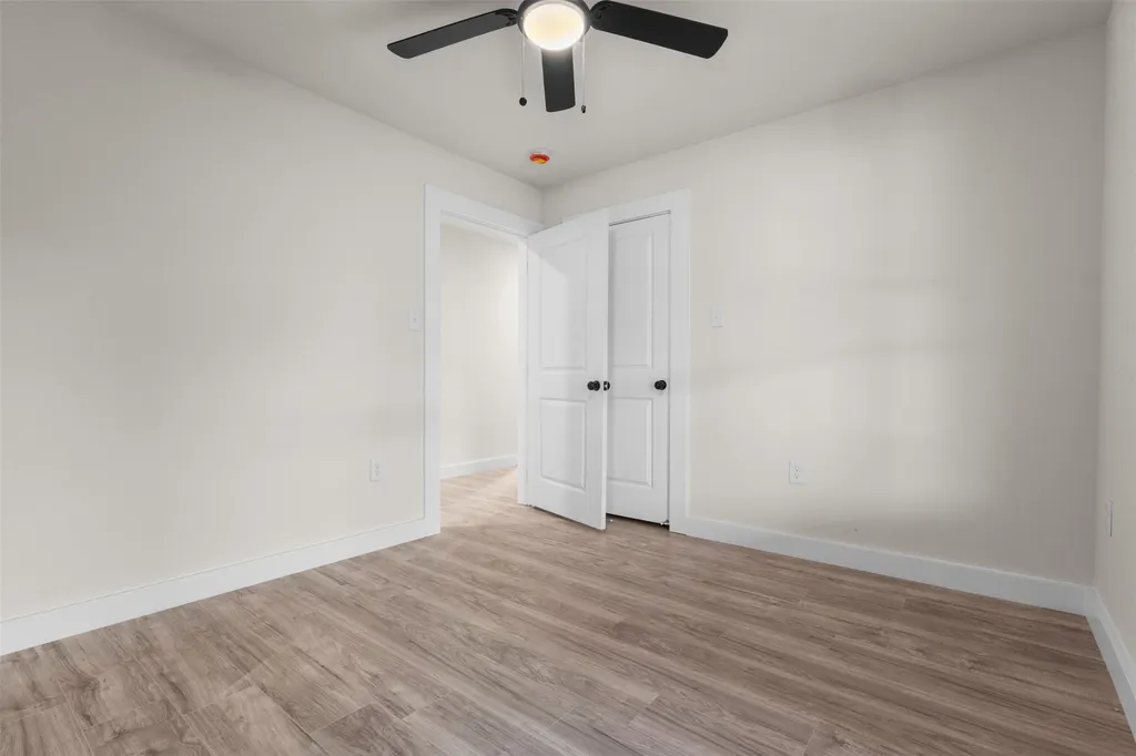 1507 E Waco Avenue Dallas TX 75216