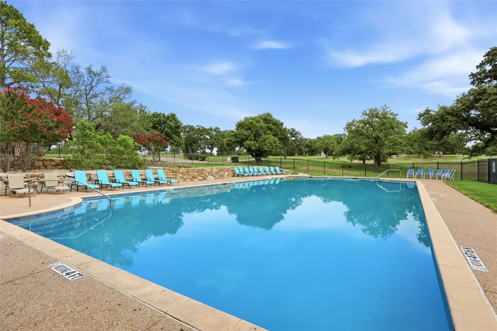 132 Birdie Drive Lipan TX 76462