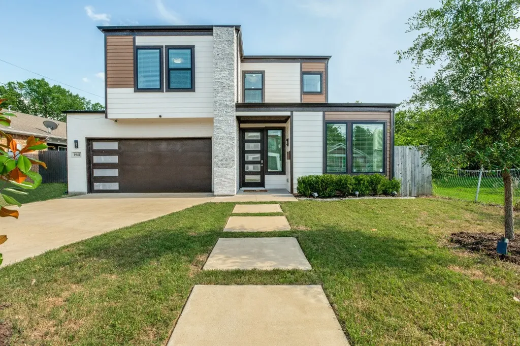 1942 Mcbroom Street Dallas TX 75212