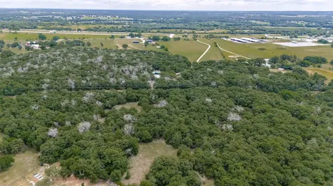 163 Private Road 1613 Alvord TX 76225
