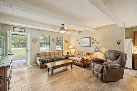 163 Private Road 1613 Alvord TX 76225