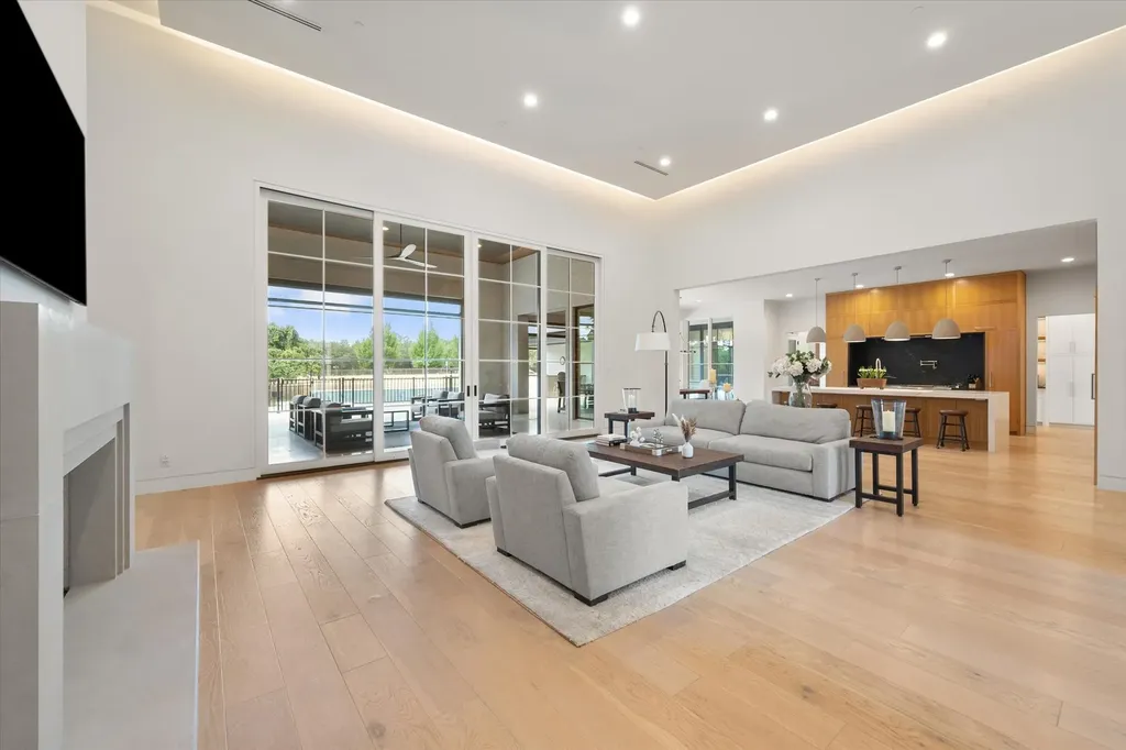 1905 Meadow View Court Westlake TX 76262