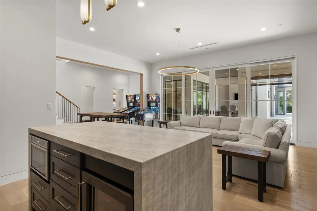1905 Meadow View Court Westlake TX 76262