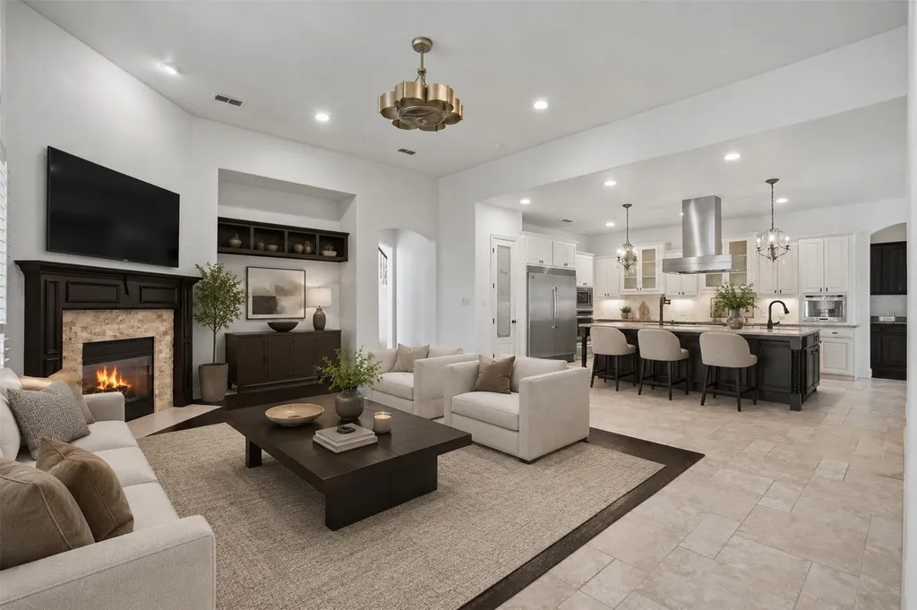 715 Simmons Road Double Oak TX 75077