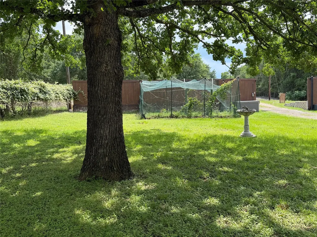 587 Lcr 779 Groesbeck TX 76642