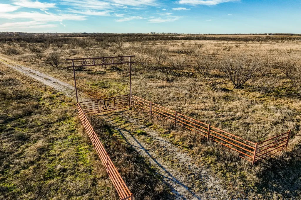 3151 Orth Olney TX 76374